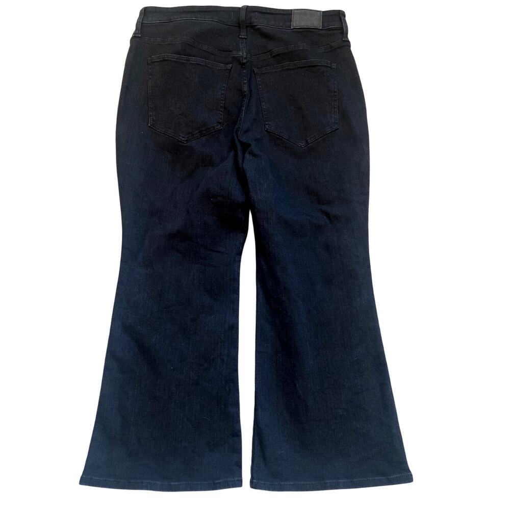 Madewell Mid-Rise Kick Out Jeans Black Size 18W Stretch Flare Denim